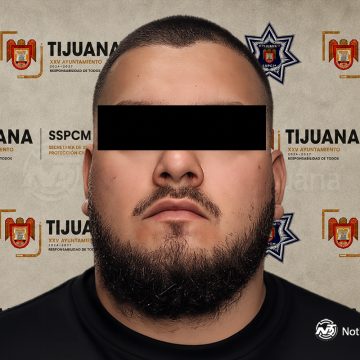 Amenaza con arma durante incidente vial y es arrestado