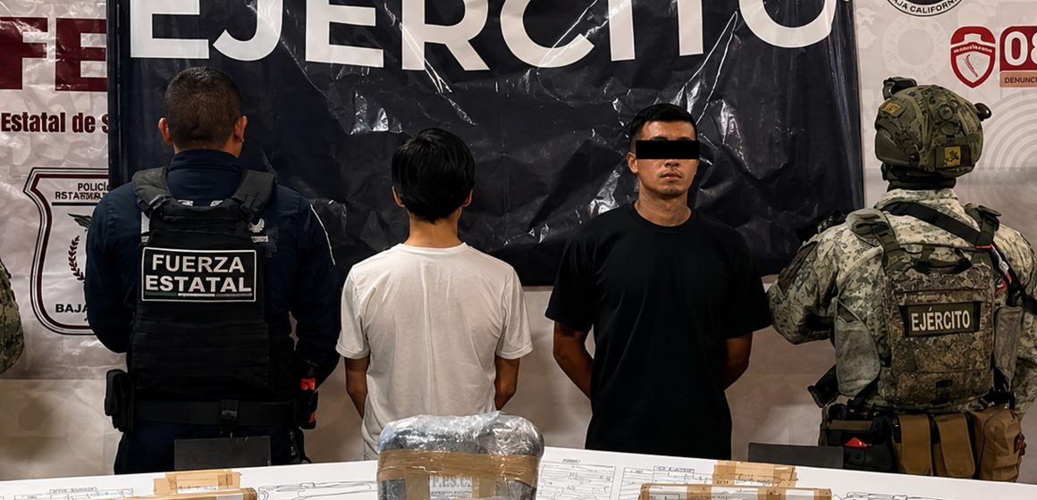 1 Caen presuntos sicarios armados en persecución
