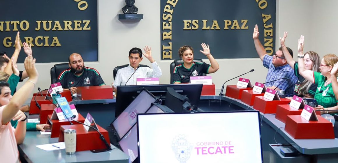 Román Cota impulsa saneamiento financiero histórico