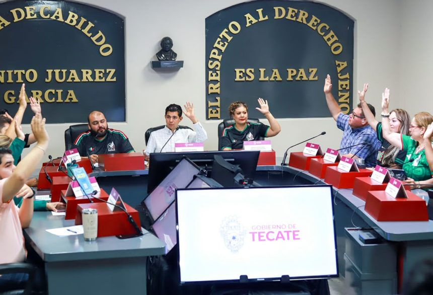 Román Cota impulsa saneamiento financiero histórico
