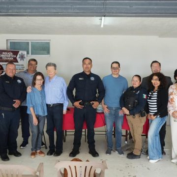 Fortalecen prevención digital con vecinos de Playas