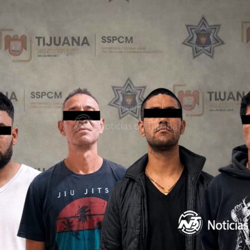 1 Aseguran a cuatro con órdenes de aprehensión