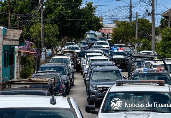 Disparan contra agentes de la Fiscalía; sicarios desatan operativo
