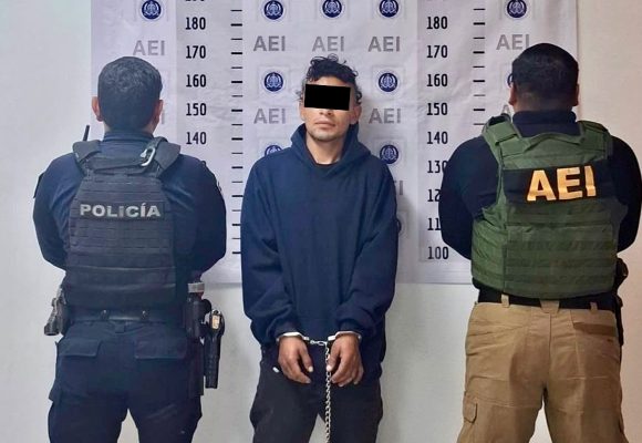 Cae persona con orden de aprehensión durante intervención policial