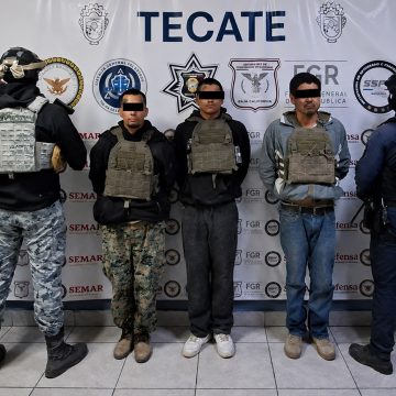 Policías detienen a tres tras ataque armado