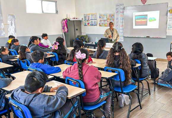 Capacitan al 100% de escuelas municipales en cultura de la prevención