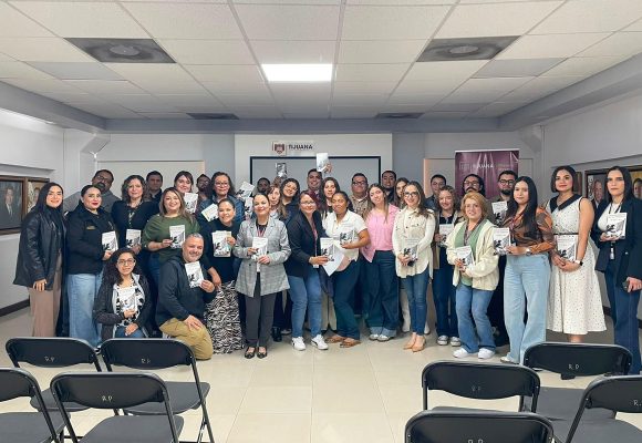 Fortalecen capacitación de servidores públicos