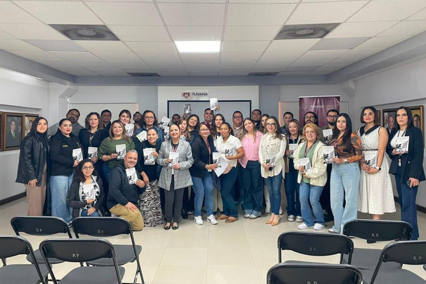 Fortalecen capacitación de servidores públicos