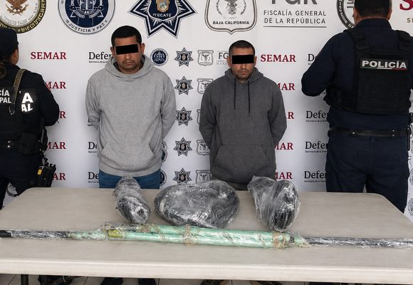 Policía de Tecate evita robo de cableado y asegura a dos personas