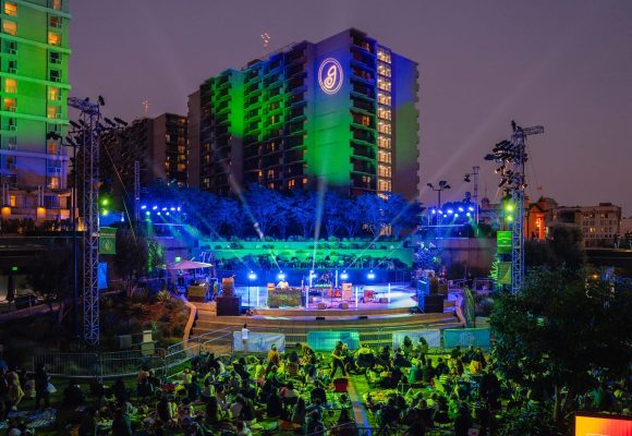 Los Ángeles celebra 40 años de cultura gratuita
