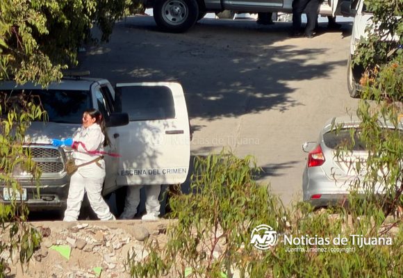 Lo ejecutan en el interior de casa improvisada; sus verdugos escaparon por un arroyo