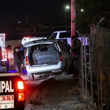 Localizan cuerpo encobijado en una vagoneta en la Vía Rápida Alamar