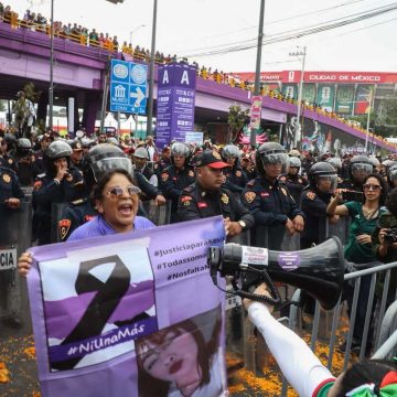 Madres buscadoras rechazan acusaciones de financiamiento y denuncian criminalización de sus protestas