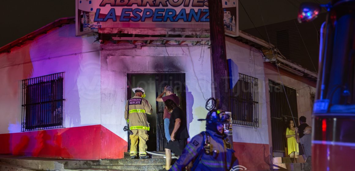 Conato de incendio en abarrotes de la colonia Francisco Villa