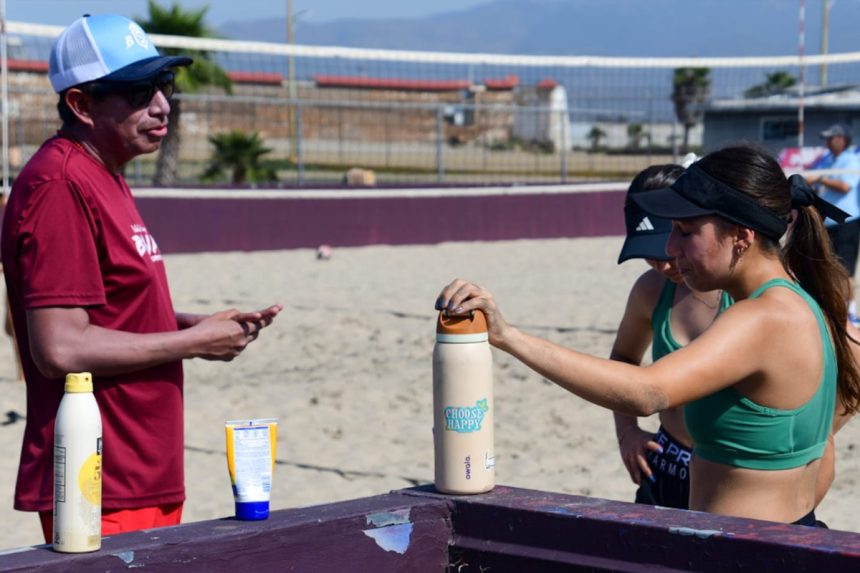 1 Semillero del CAR responde con podio en voleibol de playa
