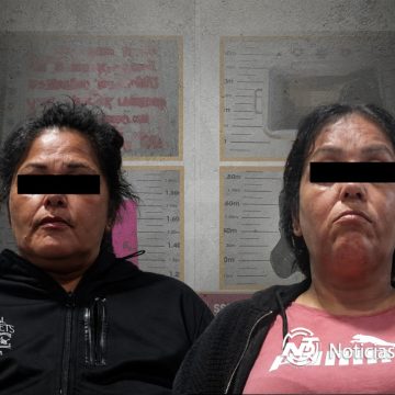 1 Detienen a dos mujeres con mantas amenazantes y una cabeza de cerdo
