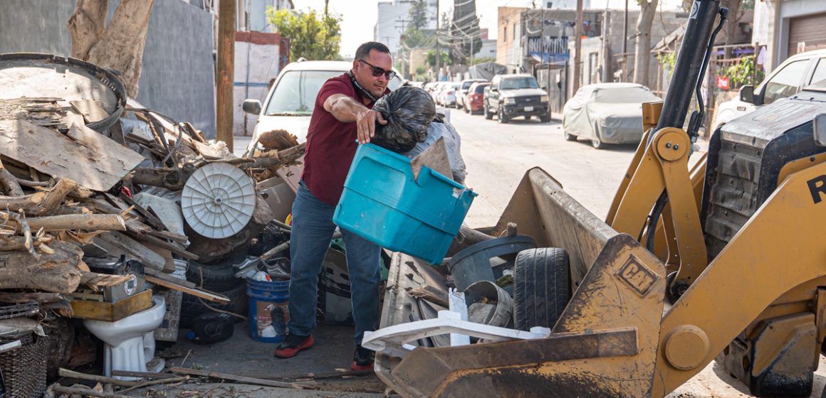 1 Mejoran colonias con retiro de 70 toneladas de basura