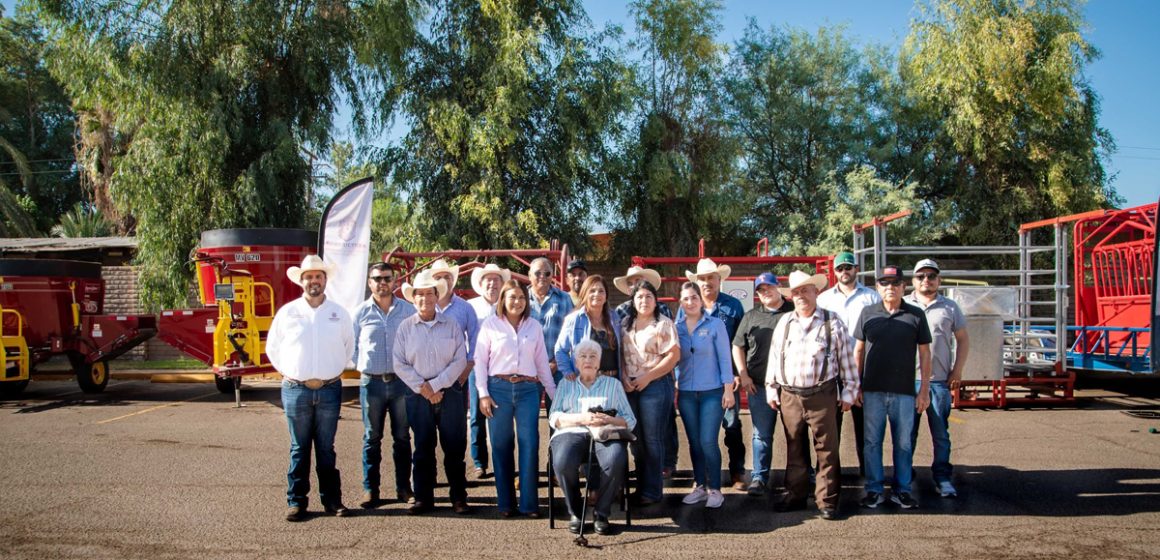 1 Entregan equipo a ganaderos de Mexicali y San Felipe