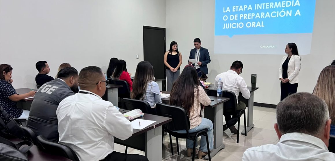 Capacitan a 40 agentes del MP en etapa intermedia penal